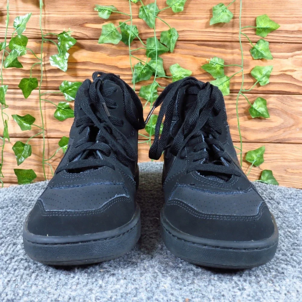 Nike Court Borough Mid 2 Kids High Top Sneaker 5.5Y Casual Active‎ Wear Black